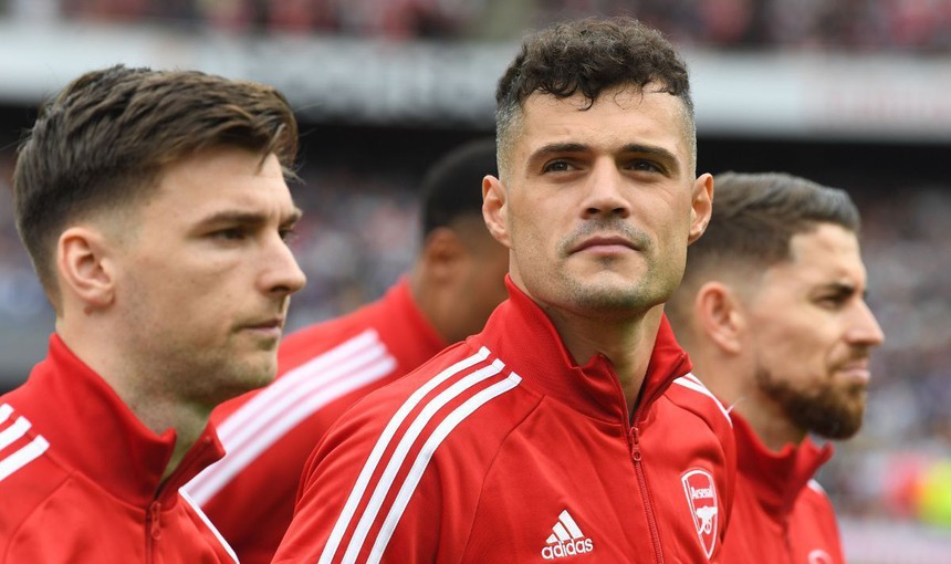 Tin nóng bóng đá tối 17/5: Cầu thủ trẻ xuất sắc nhất MU rời Old Trafford - Ảnh 3.