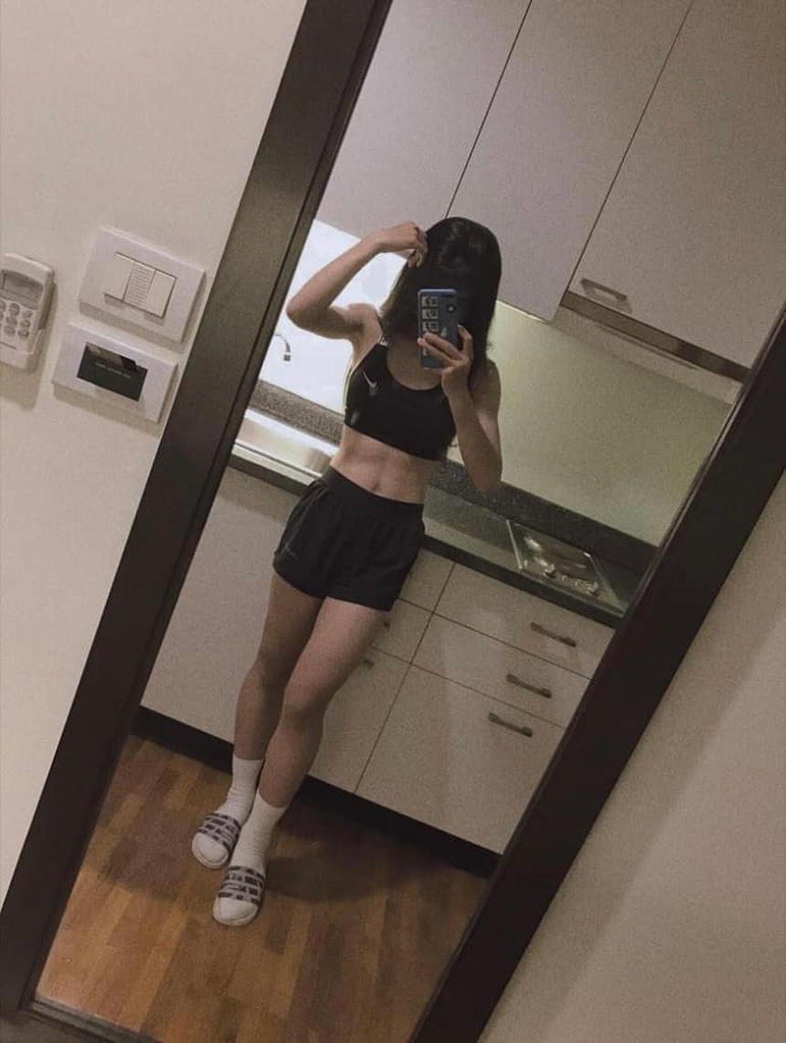 Chọn gu thời trang tôn vòng eo con kiến, Thanh Nhã khoe sắc vóc ấn tượng - Ảnh 7.