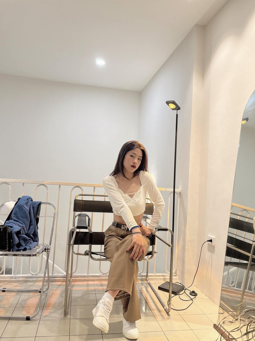 Chọn gu thời trang tôn vòng eo con kiến, Thanh Nhã khoe sắc vóc ấn tượng - Ảnh 11.