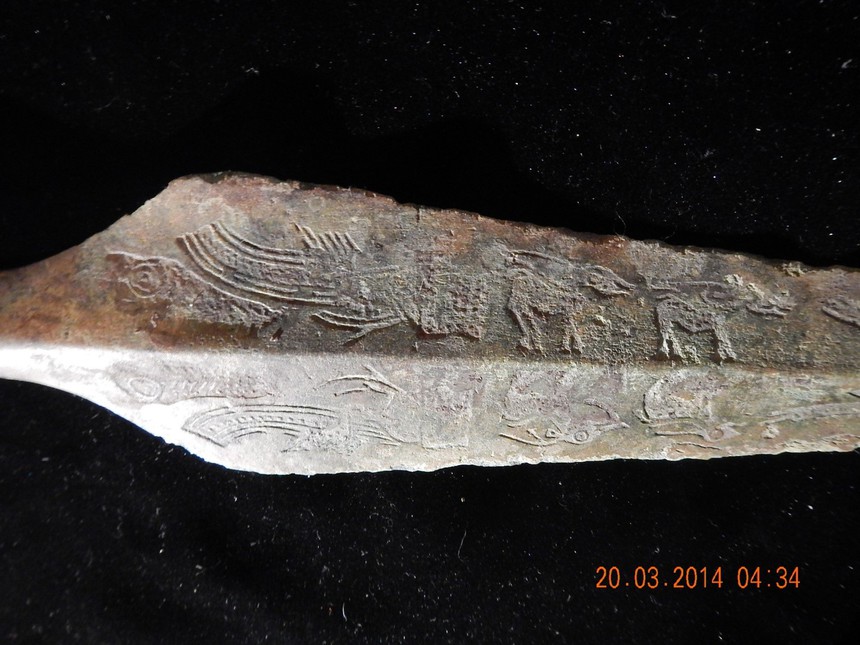 Đêm đêm rì rầm trong tiếng đất: Hổ và hươu trong tâm linh Đông Sơn - Ảnh 5.