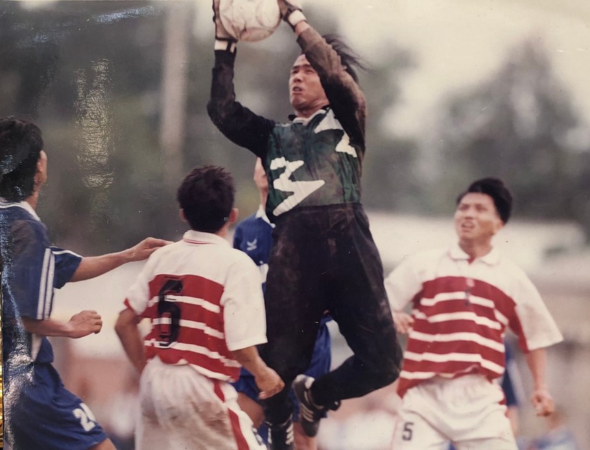 V League – Việc có ích: Lan tỏa những giá trị tích cực của bóng đá - Ảnh 3. V League – Việc có ích: Lan tỏa những giá trị tích cực của bóng đá - Ảnh 3.