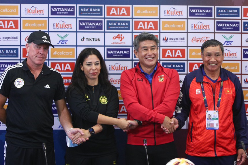 Bóng đá SEA Games ngày 2/5: Tuyển nữ Việt Nam chốt danh sách, Chương Thị Kiều lỡ hẹn - Ảnh 2. Bóng đá SEA Games ngày 2/5: Tuyển nữ Việt Nam chốt danh sách, Chương Thị Kiều lỡ hẹn - Ảnh 2.