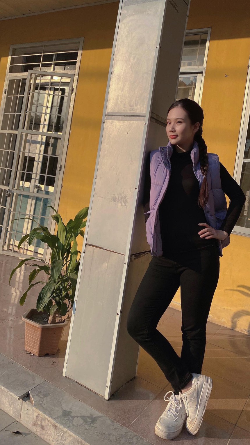 Gia đình mình vui bất thình lình: “Trà xanh” tự nhận ngoại hình không thể thắng “chính thất” - Ảnh 2. Gia đình mình vui bất thình lình: “Trà xanh” tự nhận ngoại hình không thể thắng “chính thất” - Ảnh 2.