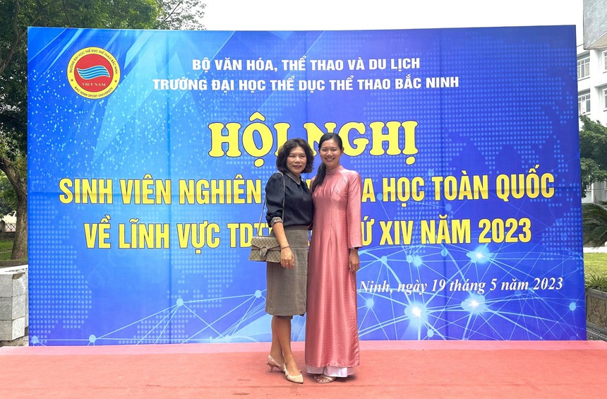 Ánh Viên khoe được giải nhất nghiên cứu bơi lội, nhận vạn lời khen từ CĐM - Ảnh 4.