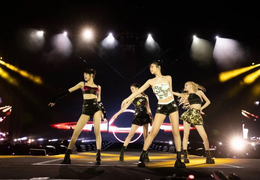 Tour diễn thế giới 'BORN PINK' của Blackpink làm nên lịch sử với doanh thu hơn 100 triệu USD - Ảnh 1. Tour diễn thế giới 'BORN PINK' của Blackpink làm nên lịch sử với doanh thu hơn 100 triệu USD - Ảnh 1.