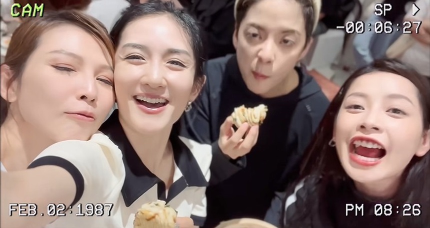 Dàn tỷ tỷ đạp gió 2023 nhiệt tình dạy Chi Pu tiếng Trung - Ảnh 8. Dàn tỷ tỷ đạp gió 2023 nhiệt tình dạy Chi Pu tiếng Trung - Ảnh 8.