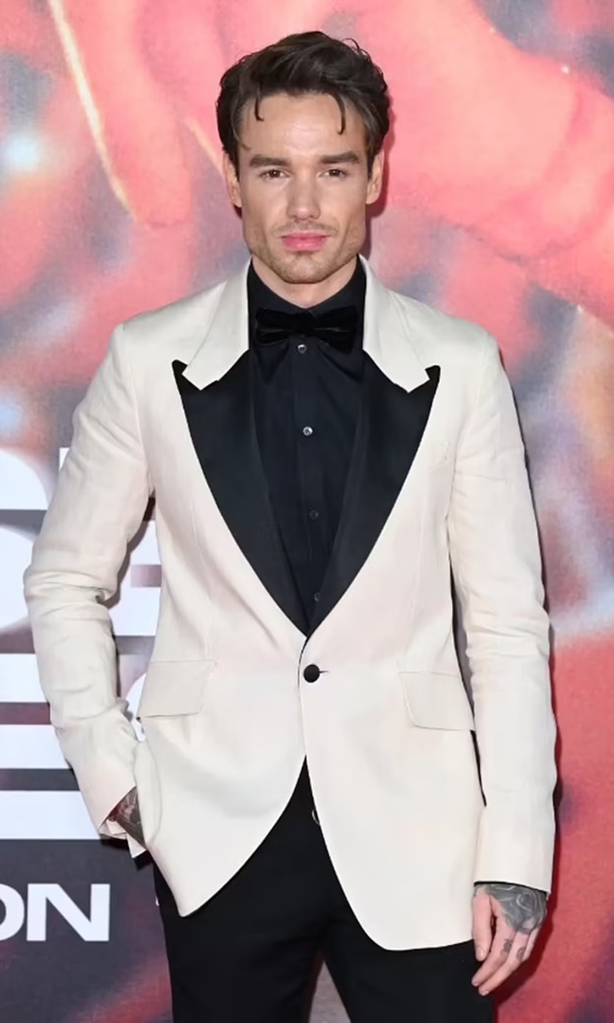 One Direction lại làm dấy lên hy vọng tái hợp - Ảnh 2. One Direction lại làm dấy lên hy vọng tái hợp - Ảnh 2.