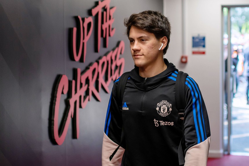 Tin bóng đá MU 22/5: MU chốt xong Kim Min-jae. Tung ưu đãi đặc biệt giữ De Gea - Ảnh 2. Tin bóng đá MU 22/5: MU chốt xong Kim Min-jae. Tung ưu đãi đặc biệt giữ De Gea - Ảnh 2.