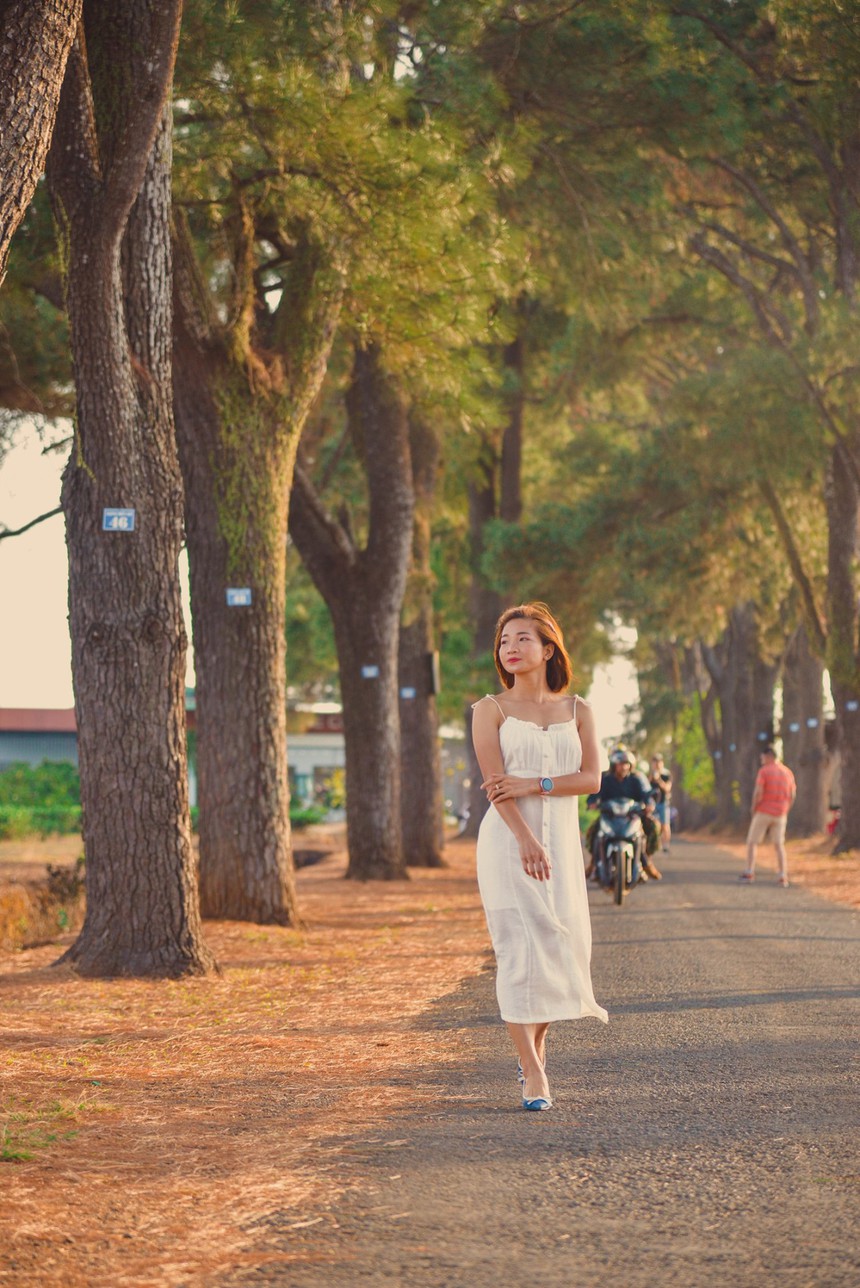 Nguyễn Thị Oanh 'lột xác' với style đời thường, nữ tính dịu dàng hiếm thấy - Ảnh 7. Nguyễn Thị Oanh 'lột xác' với style đời thường, nữ tính dịu dàng hiếm thấy - Ảnh 7.