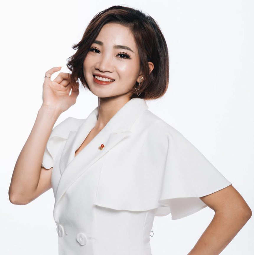 Nguyễn Thị Oanh 'lột xác' với style đời thường, nữ tính dịu dàng hiếm thấy - Ảnh 8. Nguyễn Thị Oanh 'lột xác' với style đời thường, nữ tính dịu dàng hiếm thấy - Ảnh 8.