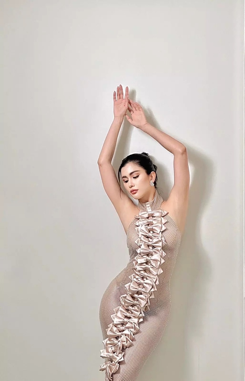 Loạt sao ‘hở bạo’ nhất thảm đỏ LHP Cannes 2023: Tình cũ Cristiano Ronaldo gây choáng, minh tinh Thái bị ‘ném đá’ - Ảnh 1.