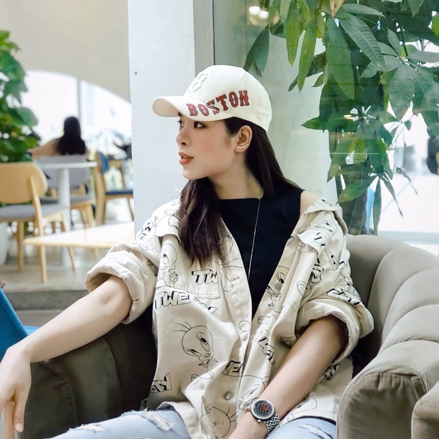 Phụ công Lê Thanh Thuý đón sinh nhật tuổi 28 cùng 'hội chị em bạn dì', fan ngỡ ngàng trước rừng nhan sắc - Ảnh 15.