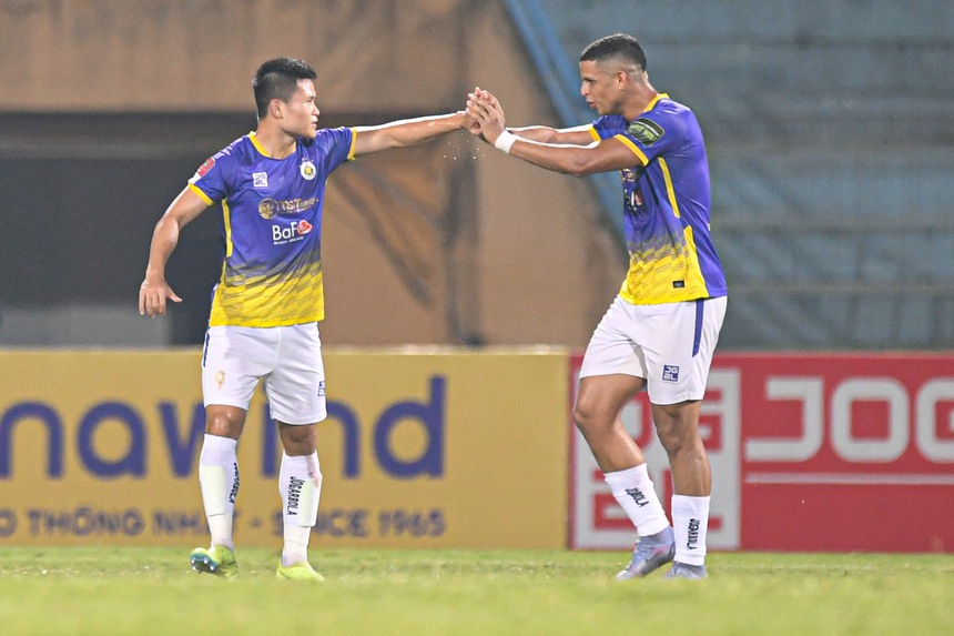 Bóng đá Việt Nam thua kém Thái Lan và Malaysia khi không được dự cúp C1 Châu Á, phải đá cúp C2 - Ảnh 2. Bóng đá Việt Nam thua kém Thái Lan và Malaysia khi không được dự cúp C1 Châu Á, phải đá cúp C2 - Ảnh 2.