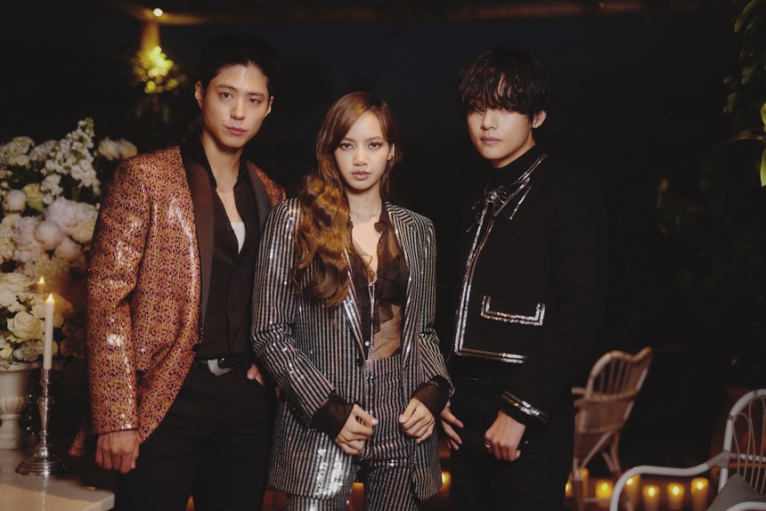 V BTS, Lisa Blackpink và Park Bo Gum tái hợp ở Cannes - Ảnh 1. V BTS, Lisa Blackpink và Park Bo Gum tái hợp ở Cannes - Ảnh 1.