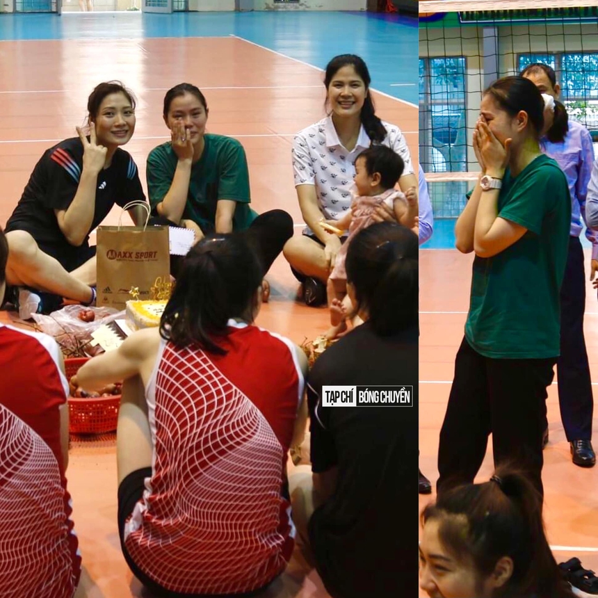 Chủ công Phạm Thị Huệ bật khóc khi chính thức từ giã bóng chuyền sau 13 năm thi đấu - Ảnh 2. Chủ công Phạm Thị Huệ bật khóc khi chính thức từ giã bóng chuyền sau 13 năm thi đấu - Ảnh 2.