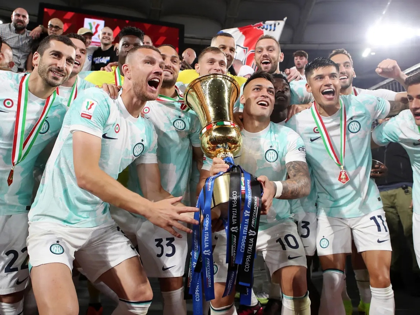 Góc Anh Ngọc: Thêm một chiếc Cúp, chờ một chiếc Cúp - Ảnh 1. Góc Anh Ngọc: Thêm một chiếc Cúp, chờ một chiếc Cúp - Ảnh 1.