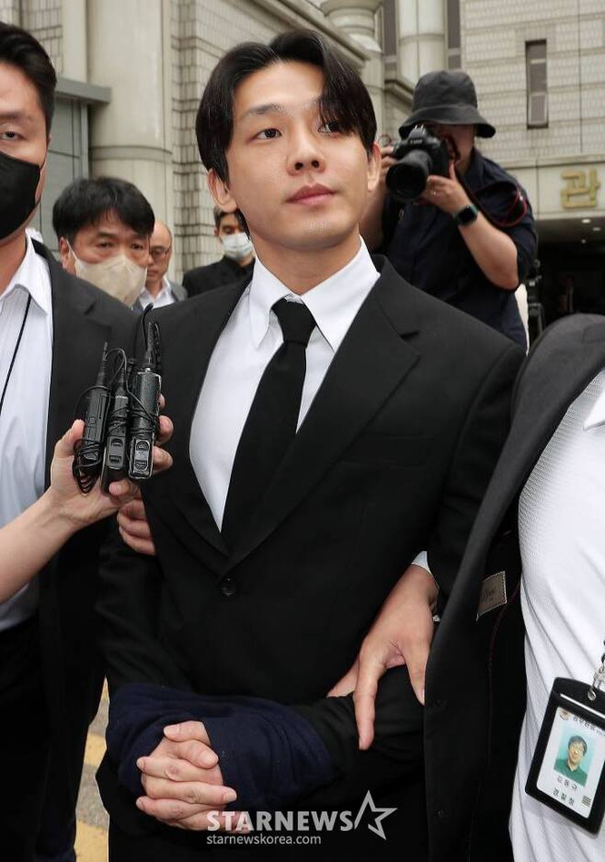 Phát hiện dấu vết ma túy tại nhà riêng, Yoo Ah In sẽ bị bắt giữ? - Ảnh 1.