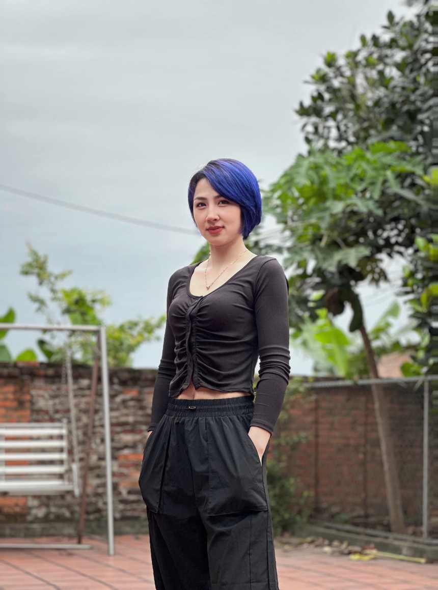 'Hoa khôi' võ thuật giành HCĐ SEA Games 28 gần 10 năm vắng bóng bất ngờ tái xuất, ra mắt boxing chuyên nghiệp - Ảnh 6.