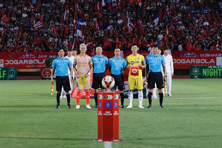 SLNA, SLNA bị cướp bàn thắng, SLNA bị trọng tài cướp bàn thắng, SLNA thua oan