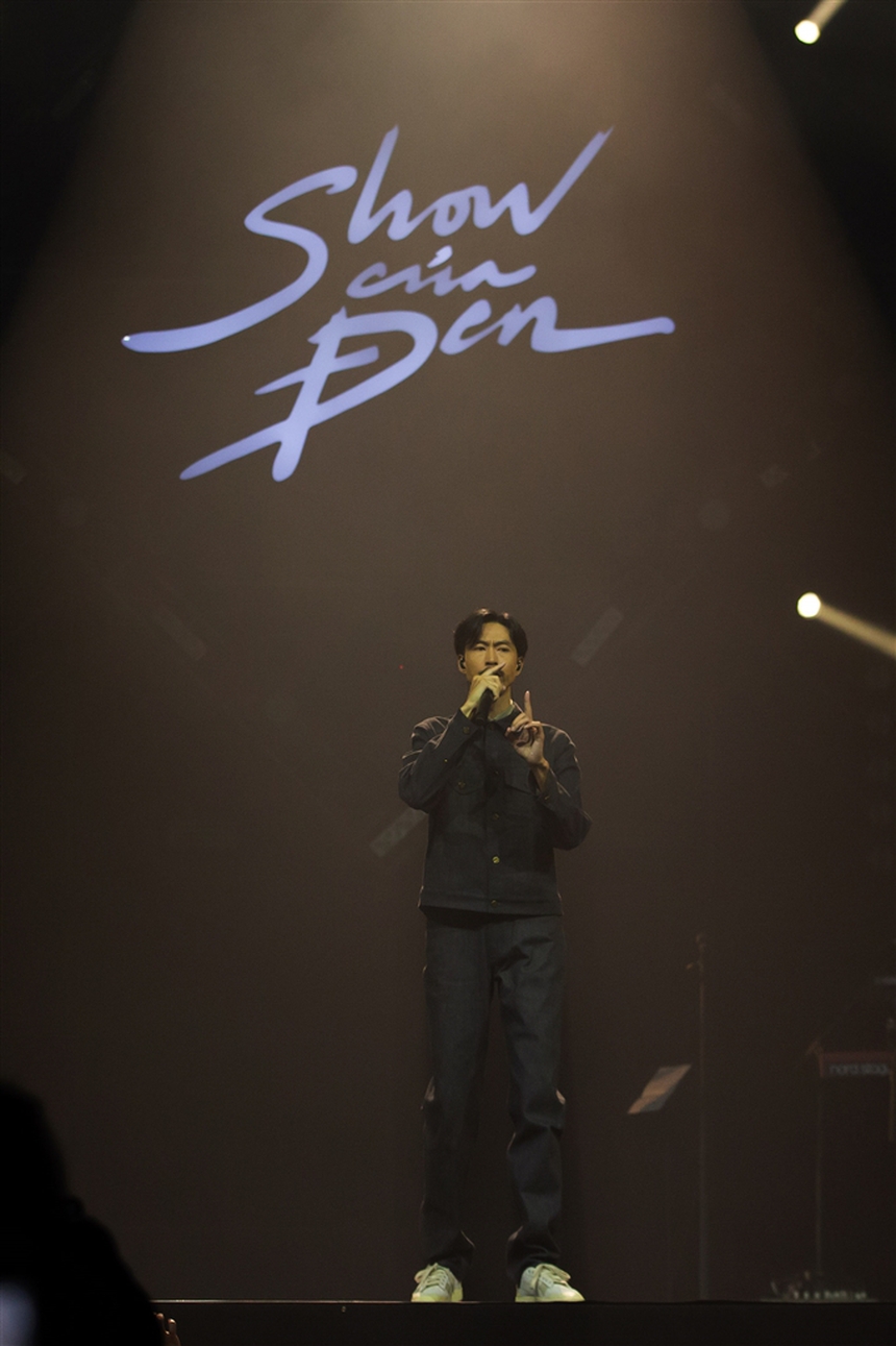 Bữa tiệc đa màu sắc trong 'Show của Đen' - Ảnh 1. Bữa tiệc đa màu sắc trong 'Show của Đen' - Ảnh 1.