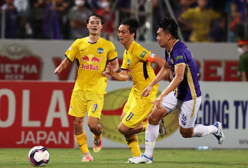 Từ phen đá biết tuổi vàng - Ảnh 1.