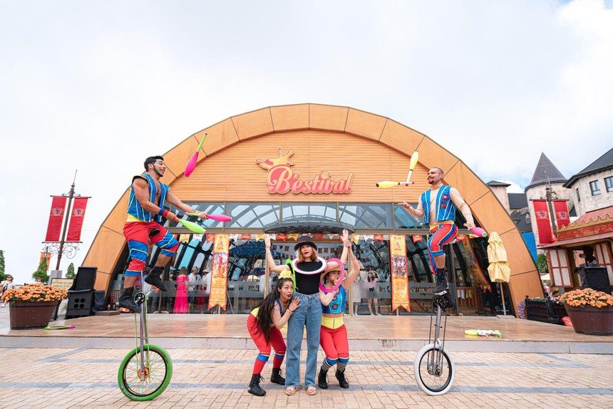 Sun World Ba Na Hills tung chuỗi lễ hội "Ba Na Wow Summer" hấp dẫn chưa từng có - Ảnh 5. Sun World Ba Na Hills tung chuỗi lễ hội "Ba Na Wow Summer" hấp dẫn chưa từng có - Ảnh 5.