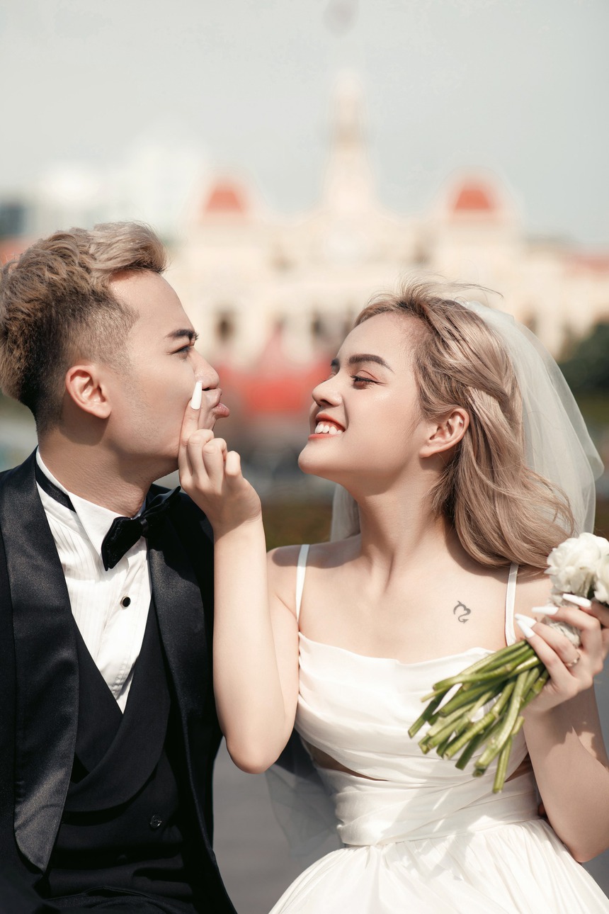 Đi chùa Hà về, chàng giám đốc điển trai nên duyên với vợ xinh như búp bê, sự nghiệp lẫn hôn nhân thăng hoa, viên mãn - Ảnh 2.