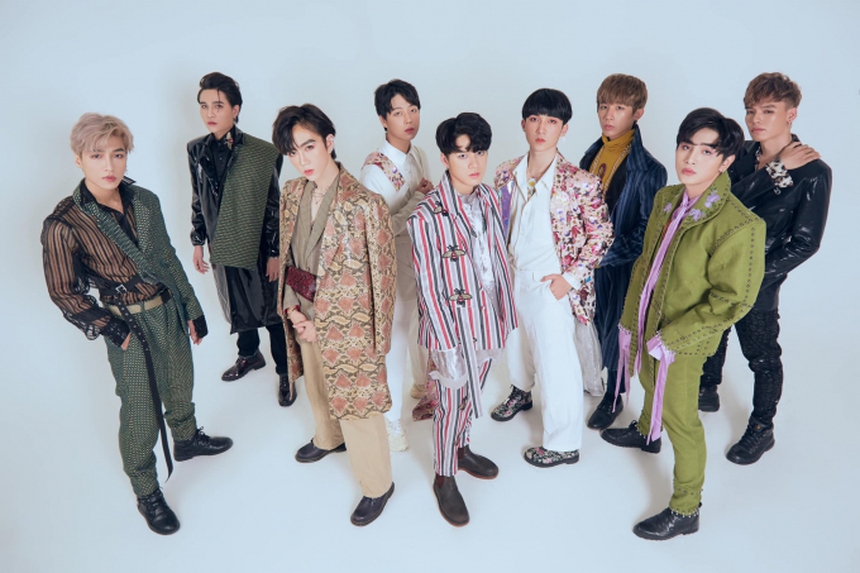 Nhóm nam bị gắn mác 'thảm họa' ngay khi debut: Từng làm trò cười trên truyền hình, thay đổi 1001 thành viên rồi chính thức... 'toang' - Ảnh 10. Nhóm nam bị gắn mác 'thảm họa' ngay khi debut: Từng làm trò cười trên truyền hình, thay đổi 1001 thành viên rồi chính thức... 'toang' - Ảnh 10.