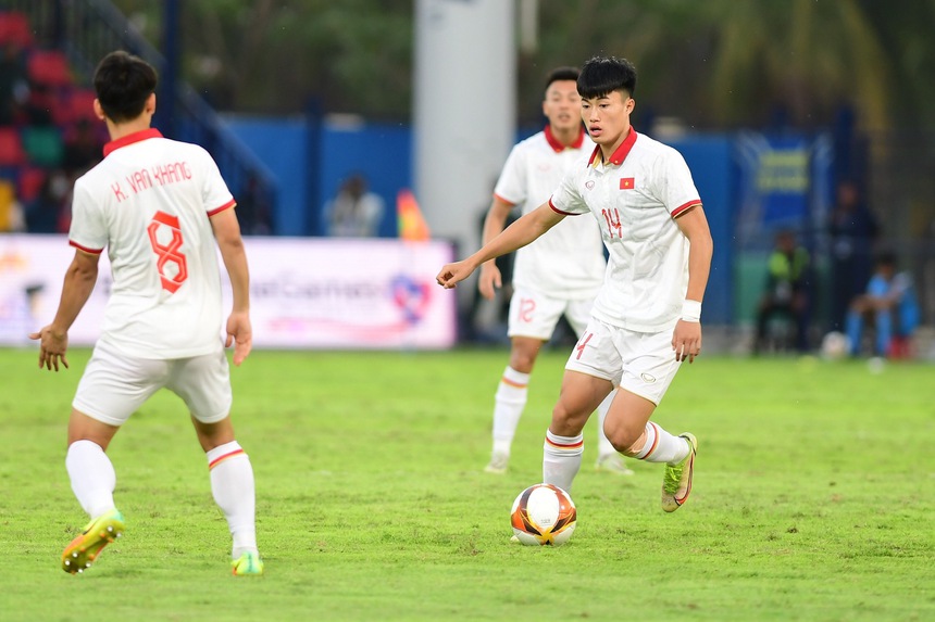 Thắng, nhưng chưa sướng! - Ảnh 1. Thắng, nhưng chưa sướng! - Ảnh 1.