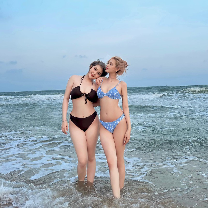Tổng kết kỳ nghỉ lễ kiểu "đại chiến" bikini: Bội thu ảnh thả dáng nóng bỏng, báo hiệu một mùa hè cực "cháy" - Ảnh 5.