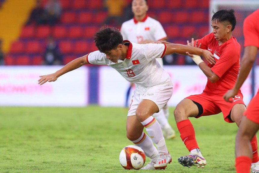 Vận may không mải mỉm cười với U22 Việt Nam - Ảnh 3. Vận may không mải mỉm cười với U22 Việt Nam - Ảnh 3.