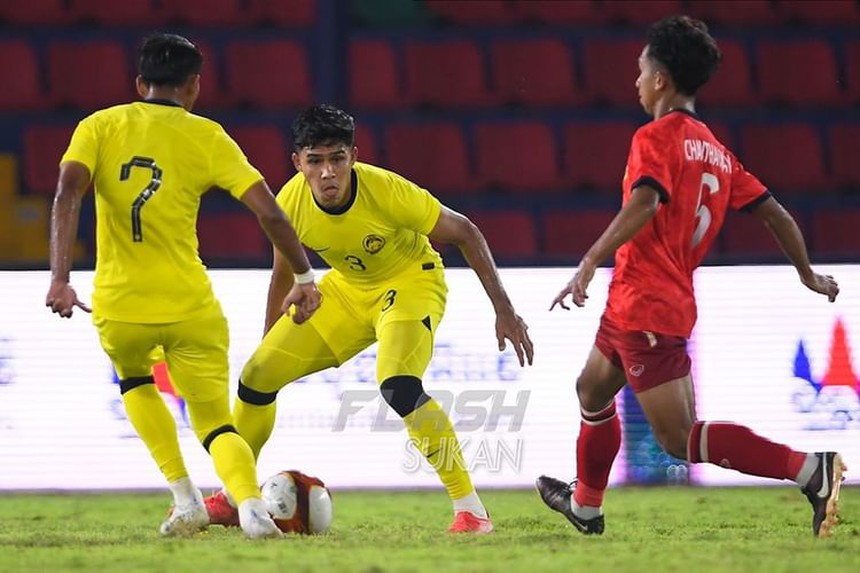 U22 Malaysia khởi đầu như mơ khi thắng đậm hơn Việt Nam và Thái Lan, thầy trò HLV Troussier gặp thách thức mới - Ảnh 3. U22 Malaysia khởi đầu như mơ khi thắng đậm hơn Việt Nam và Thái Lan, thầy trò HLV Troussier gặp thách thức mới - Ảnh 3.