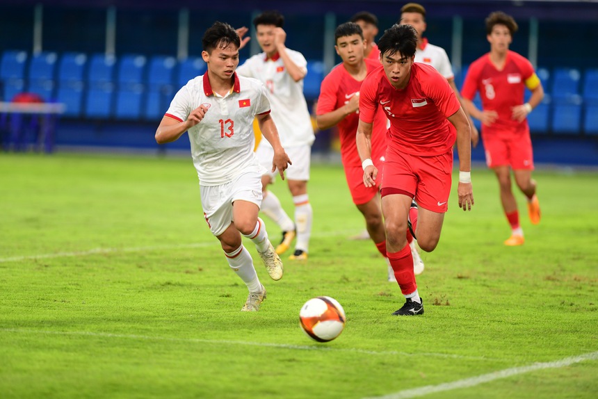 SEA Games 32: U22 Việt Nam 'thổi bay' U22 Singapore, báo Indonesia chỉ ra điểm lợi hại của HLV Troussier - Ảnh 3.