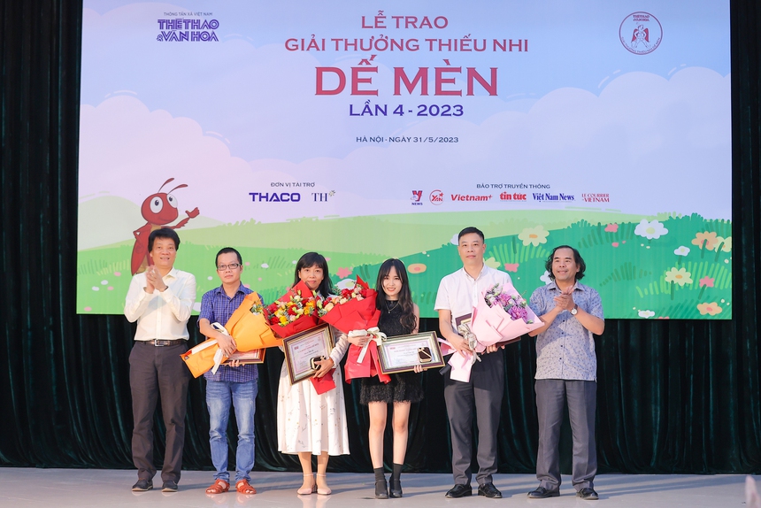 Toàn cảnh buổi Lễ trao Giải thưởng Thiếu nhi Dế Mèn lần thứ 4 - 2023 - Ảnh 7.