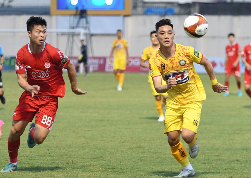 Khi B.Bình Dương “dựa lưng vào tường” - Ảnh 1.