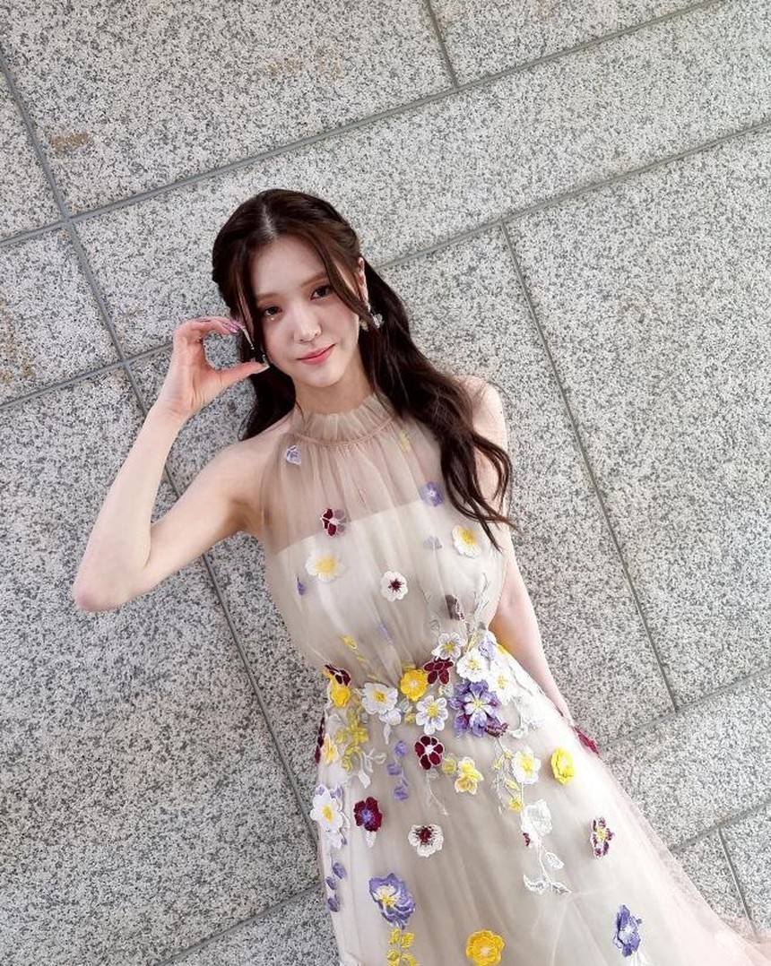 BTS dẫn đầu BXH 15 người nổi tiếng quyền lực nhất Hàn Quốc 2023 - Ảnh 3.