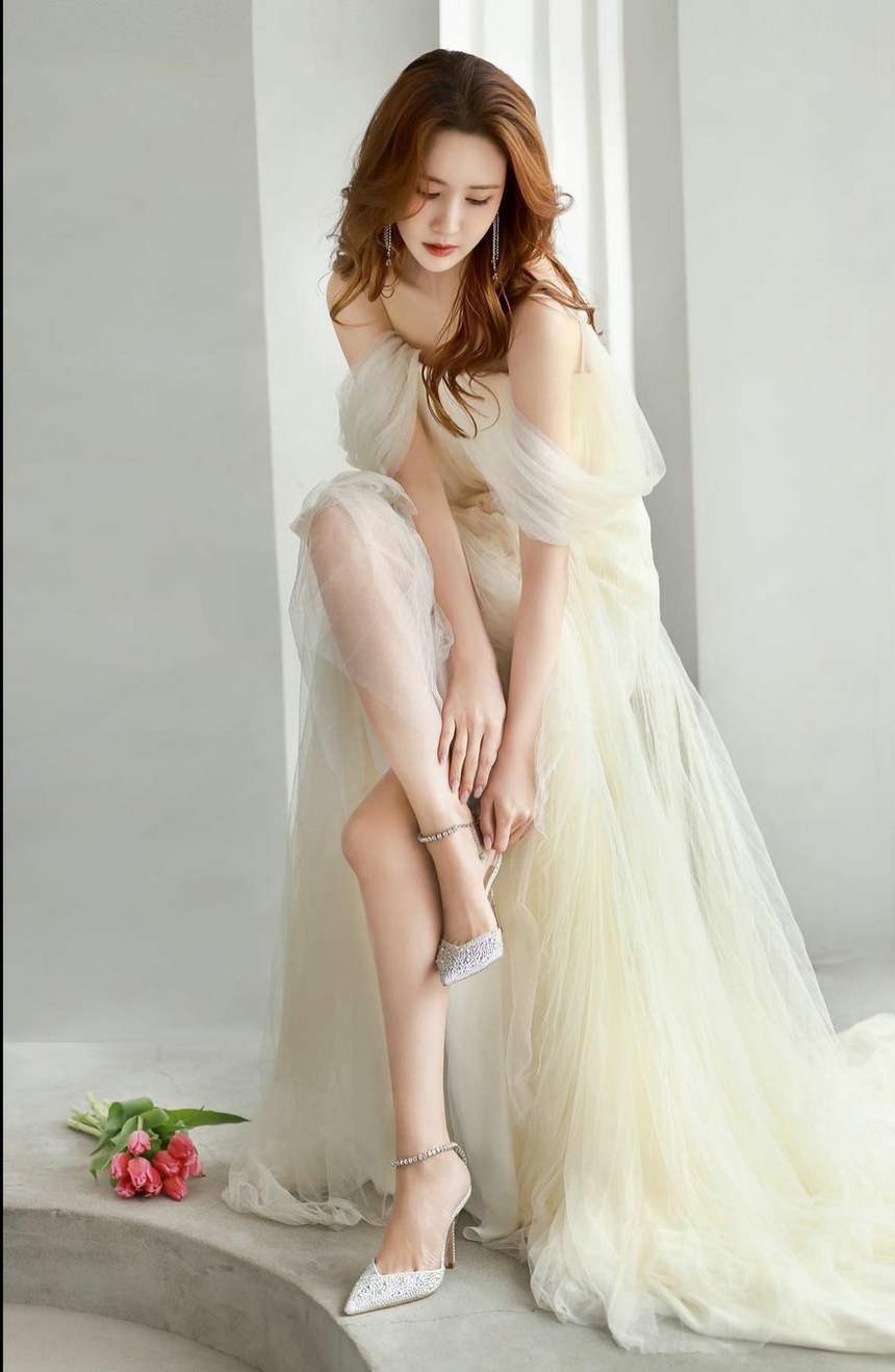 Lee Da Hae - Se7en công bố loạt ảnh không đạt yêu cầu từ buổi chụp hình cưới: Nhưng sao còn ngọt ngào, tình tứ hơn cả ảnh chính thức thế này? - Ảnh 5. Lee Da Hae - Se7en công bố loạt ảnh không đạt yêu cầu từ buổi chụp hình cưới: Nhưng sao còn ngọt ngào, tình tứ hơn cả ảnh chính thức thế này? - Ảnh 5.