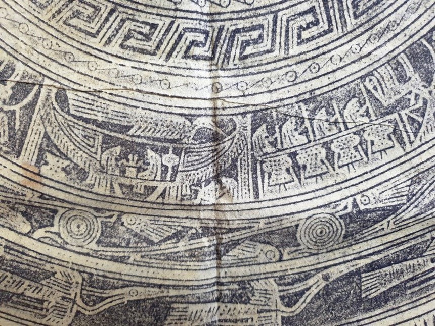 Đêm đêm rì rầm trong tiếng đất: Trống đồng - nhạc cụ chính của nghi lễ thiêng Đông Sơn - Ảnh 4. Đêm đêm rì rầm trong tiếng đất: Trống đồng - nhạc cụ chính của nghi lễ thiêng Đông Sơn - Ảnh 4.