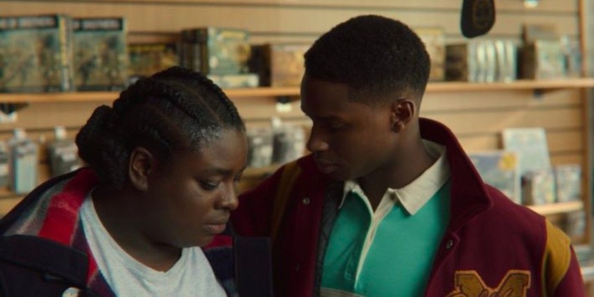 Thêm chiêu mới để Sex Education thoát mùi thất bại nặng nề: Chỉ lần 'làm mai' thành công cho nhân vật này trước khi phim hết? - Ảnh 3.