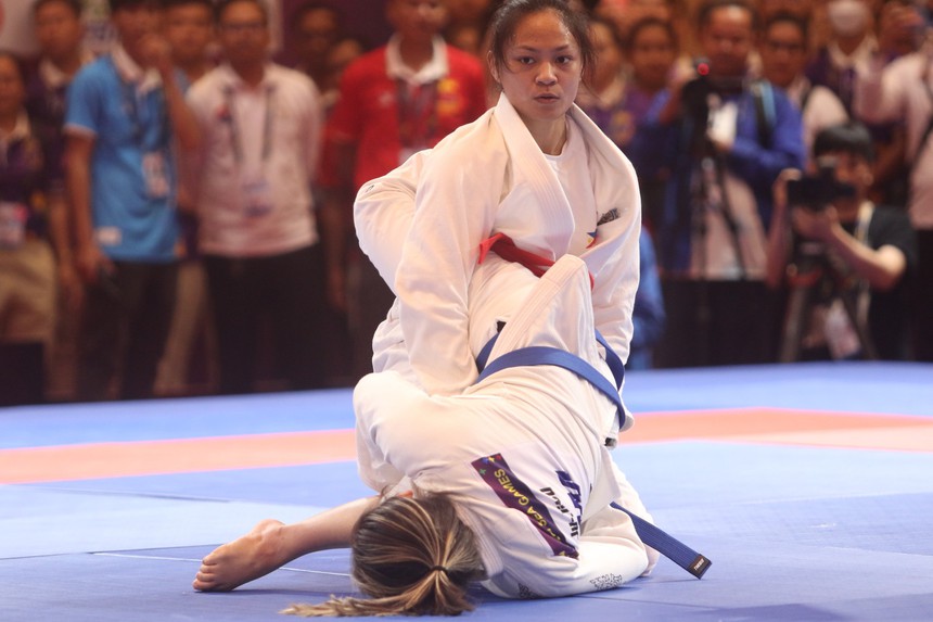 Chủ nhà Campuchia ôm hận, nhà vô địch châu Á tuột HCV vàng SEA Games theo kịch bản cay đắng - Ảnh 2.