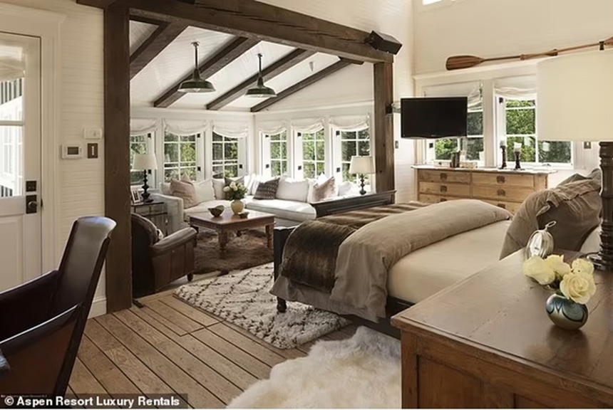 Tài sản trị giá 250 triệu USD của Kevin Costner không thể chạm tới vì được bảo vệ bởi một hợp đồng tiền hôn nhân? - Ảnh 4.