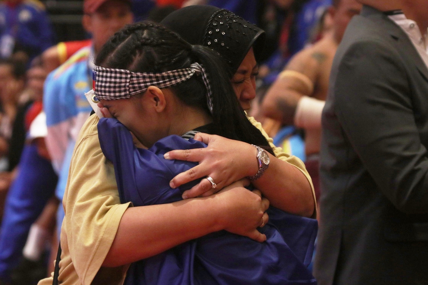 Hạ đối thủ Campuchia, võ sĩ Philippines nức nở: 'Tôi không nghĩ mình thắng được chủ nhà' - Ảnh 8.