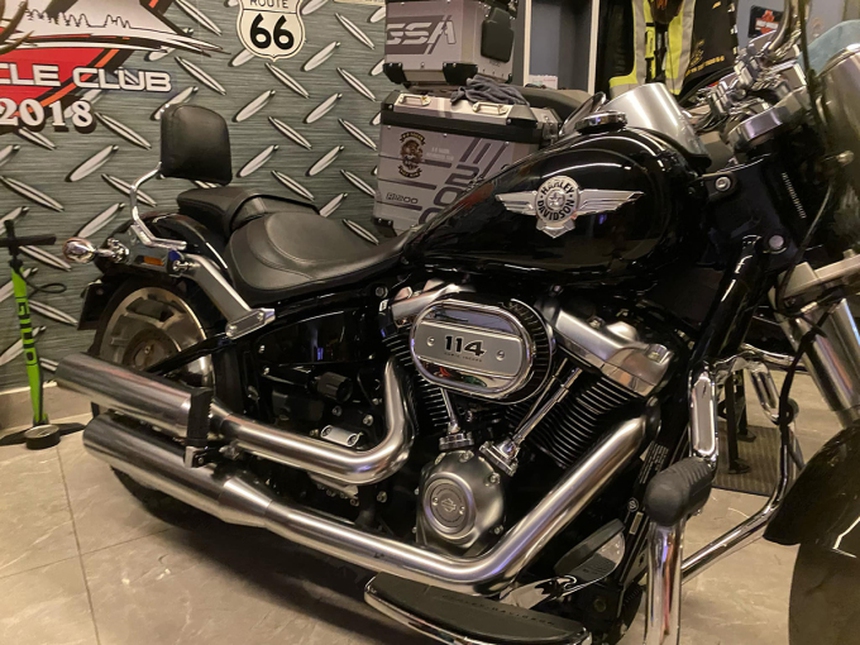 Chiếc xe phân khối lớn bà xã Kim Oanh mua tặng Duy Nhất. Ảnh: Huỳnh Thị Kim Oanh