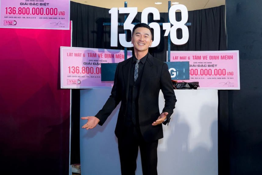 Nam chính là nguồn cơn tai họa của Lật mặt 6: Được Lý Hải làm sinh nhật tại nghĩa trang, U50 vẫn phong độ muốn xỉu  - Ảnh 7.