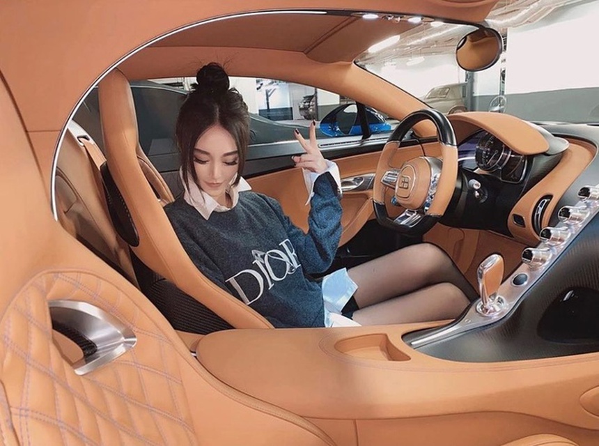 Có một kiểu người ‘cạn tiền nhưng cố sang chảnh trên mạng xã hội’: Đừng mơ đạt tự do tài chính, thậm chí còn rơi xuống hố sâu nghèo khổ mãi mãi!  - Ảnh 4.