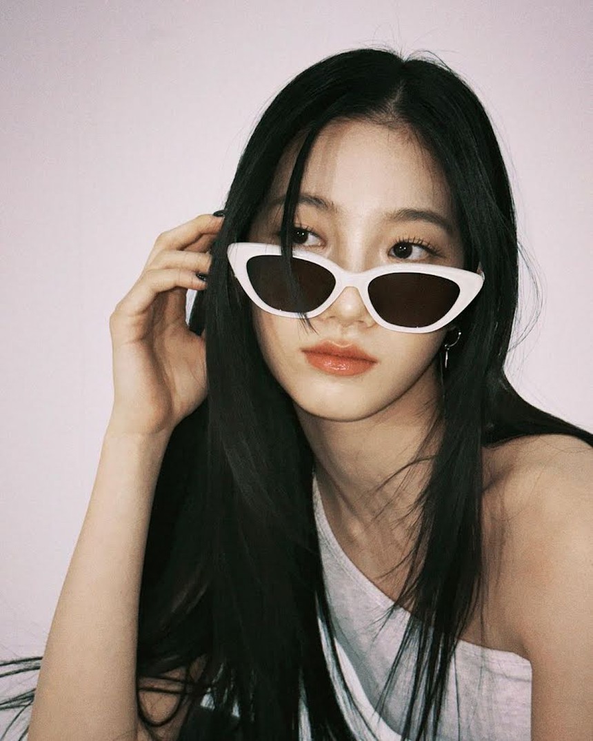 Jimin BTS đã thực sự thay đổi cuộc sống của Kazuha LE SSERAFIM và ảnh hưởng đến vị trí của cô nàng - Ảnh 1.