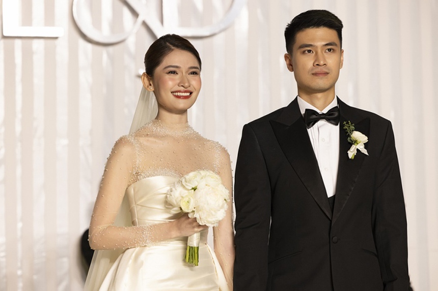 Á hậu Vbiz suýt huỷ đám cưới vì sự cố phải ngồi xe lăn, cuộc sống ra sao sau gần nửa năm lấy chồng doanh nhân? - Ảnh 3.