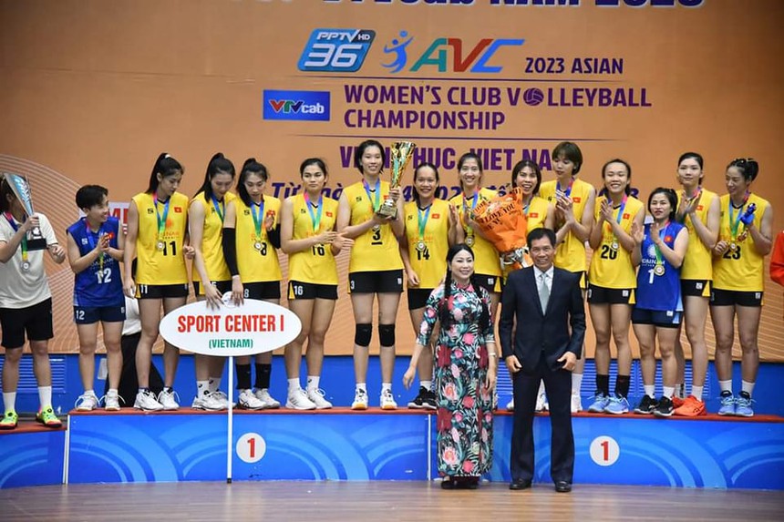 Huyền thoại bóng chuyền Thái Lan Nootsara nói thẳng về Thanh Thúy, fan Việt thốt lên 'phán quá chuẩn' - Ảnh 2.