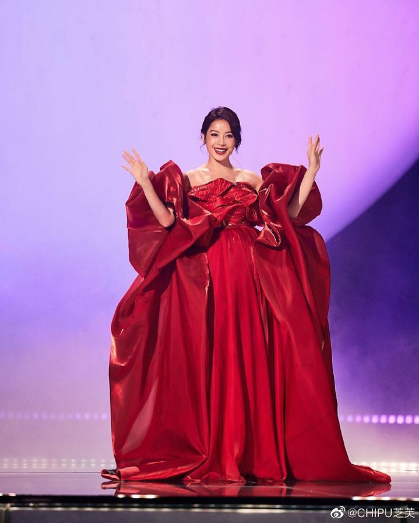 Chi Pu bị antifan Việt tung 'phốt' lên MXH Trung Quốc, netizen bức xúc: 'Đừng vạch áo cho người xem lưng!' - Ảnh 3. Chi Pu bị antifan Việt tung 'phốt' lên MXH Trung Quốc, netizen bức xúc: 'Đừng vạch áo cho người xem lưng!' - Ảnh 3.