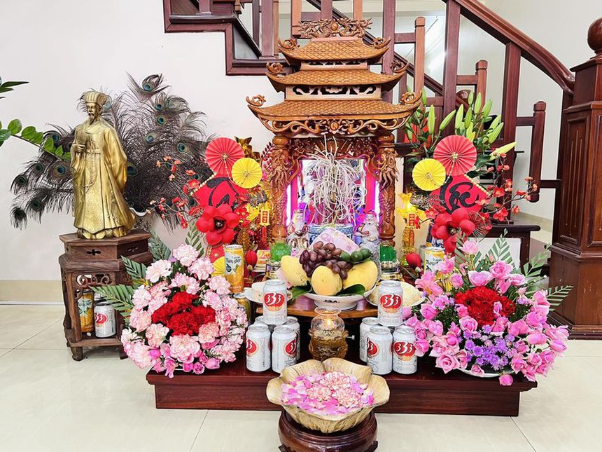 Đặt bàn thờ Thần Tài đúng 3 vị trí này, gia chủ ăn nên làm ra, lộc lá lũ lượt kéo vào nhà - Ảnh 3. Đặt bàn thờ Thần Tài đúng 3 vị trí này, gia chủ ăn nên làm ra, lộc lá lũ lượt kéo vào nhà - Ảnh 3.